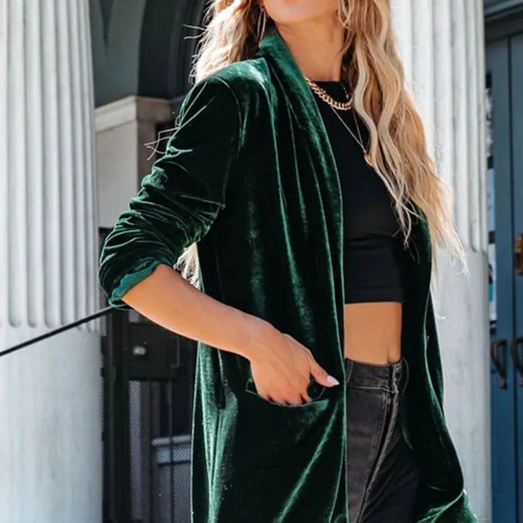 Green Casual Pocketed Velvet Blazer - Picture 3 of 7